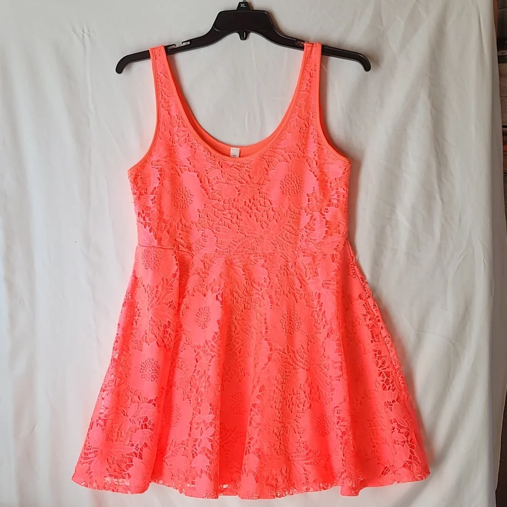Aeropostale lace dress - Picture 1 of 3